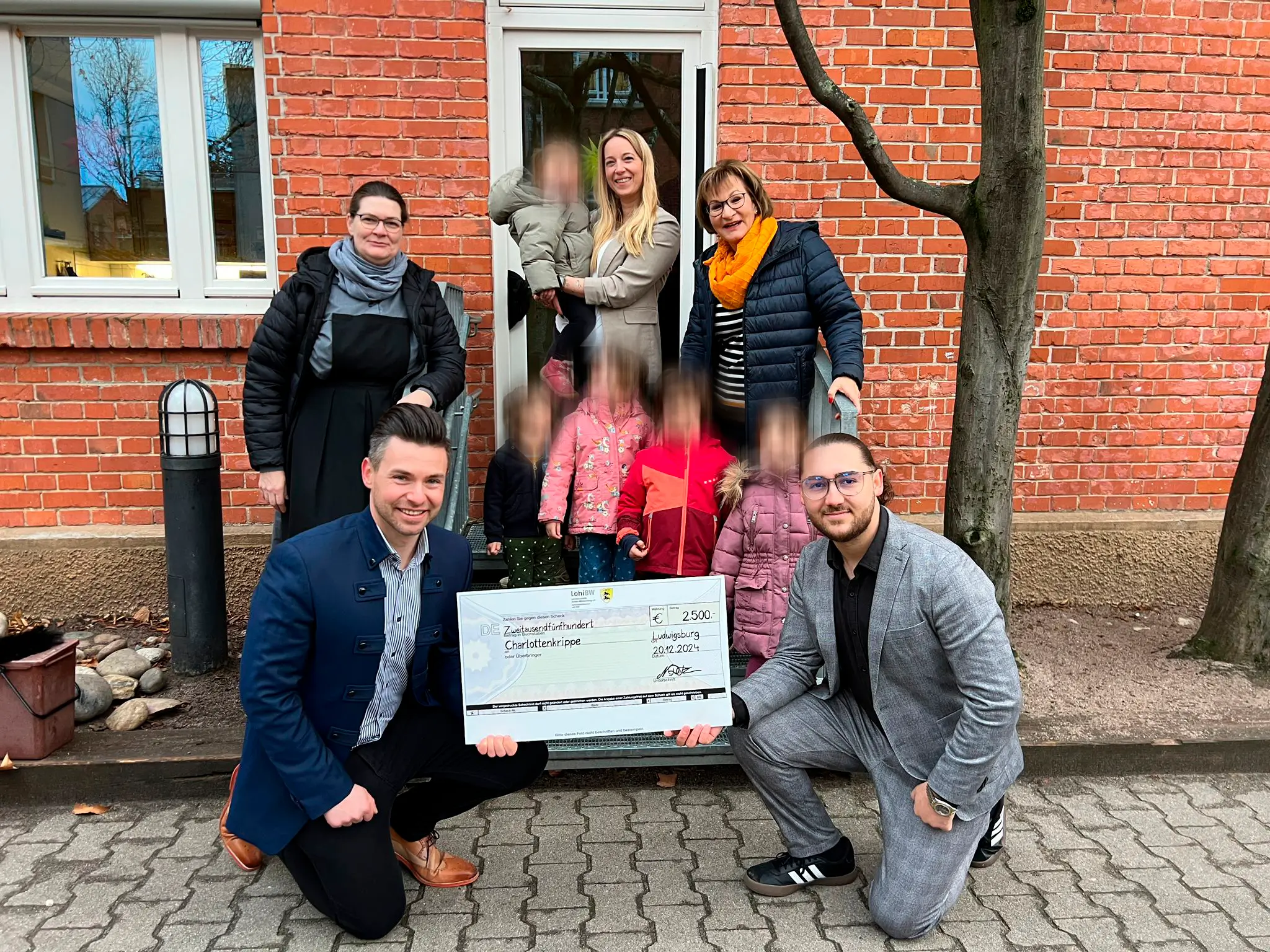 Unsere Beratungsstellen in Ludwigsburg spenden 2500 € an Charlottenkrippe