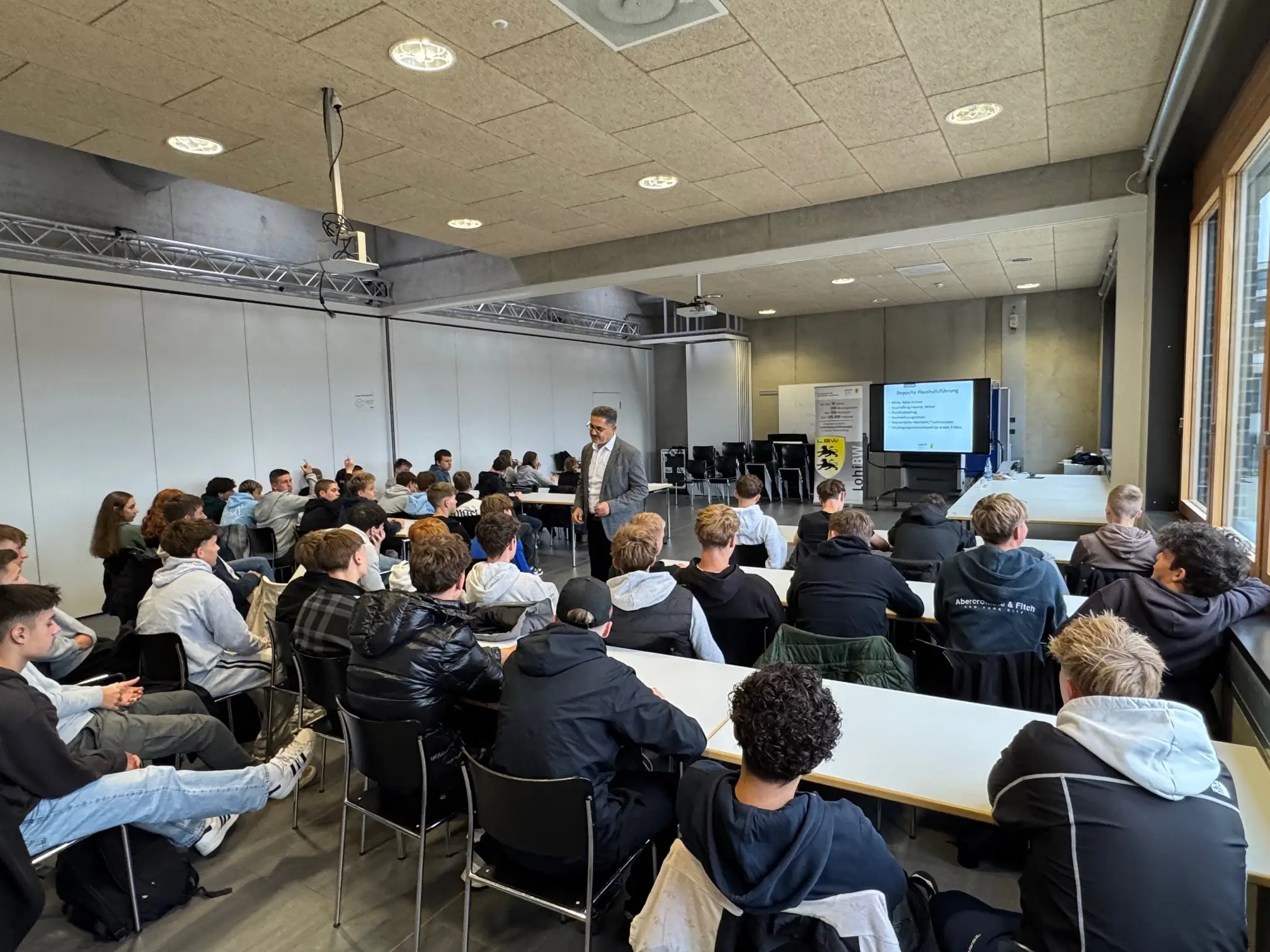 Warum lernen wir Steuern nicht in der Schule?